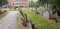 PICTURES/Boston - Quick Stop/t_Copps Hill Burying Ground4.jpg
